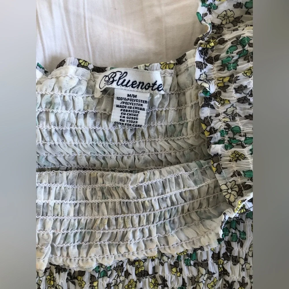 Bluenotes Smocked Top - Picture 2 of 2